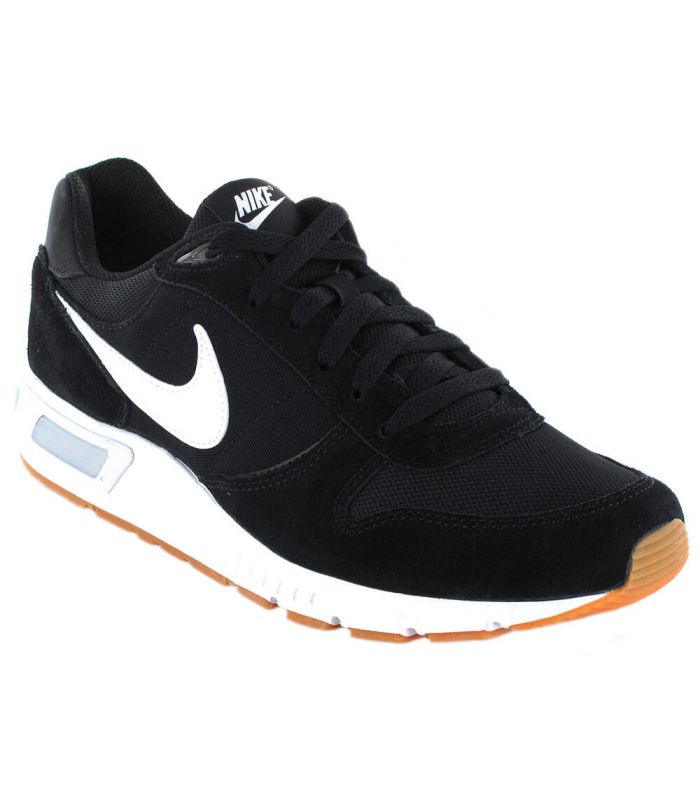 nike nightgazer mens trainers