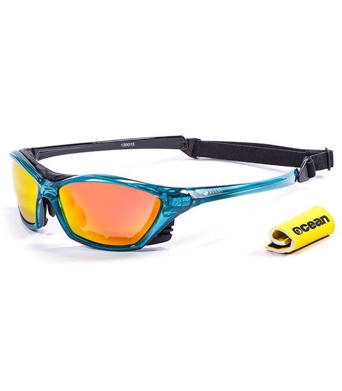 Gafas deportivas Ocean Lake Garda Shiny Blue, lentes Revo polarizadas y ventiladas para running y deportes acuáticos.