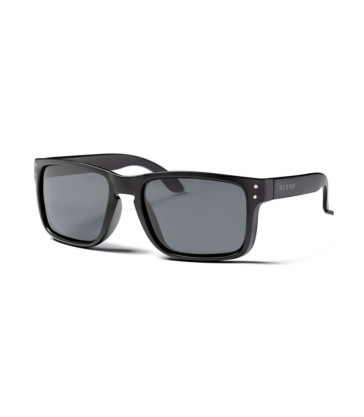 Gafas de sol polarizadas Ocean Blue Moon Matte Black Smoke con montura negra mate y protección UV para uso urbano.