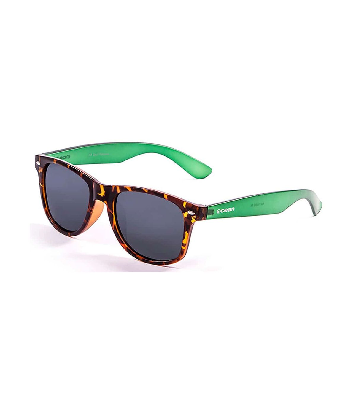 Gafas de sol Wayfarer Ocean Beach, montura marrón y verde mate con lentes polarizadas smoke y protección UV.