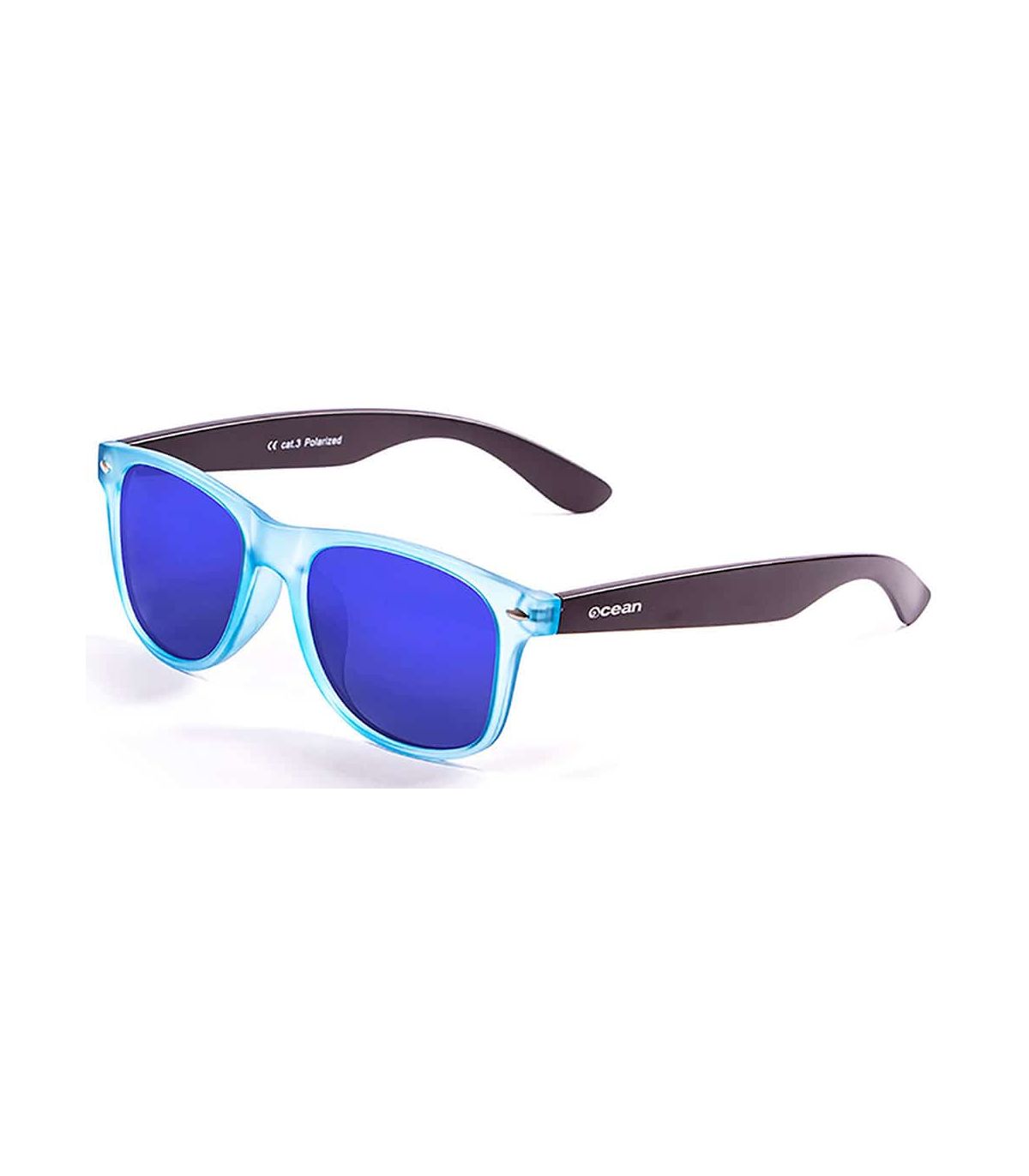 Gafas de sol Ocean Beach Wayfarer Blue Black con lentes polarizadas azul espejo y montura azul y negro mate.