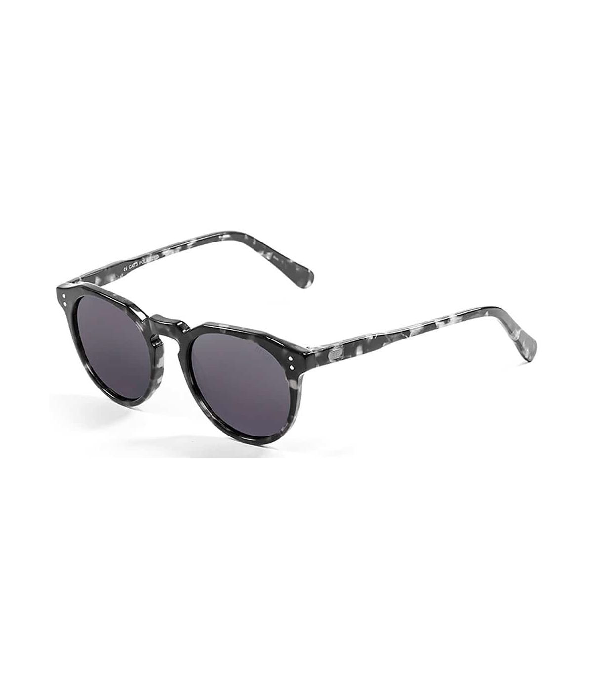 Gafas de sol Ocean Cyclops Black White Smoke: montura de acetato y lentes polarizadas con sistema ATOM antirreflejos.