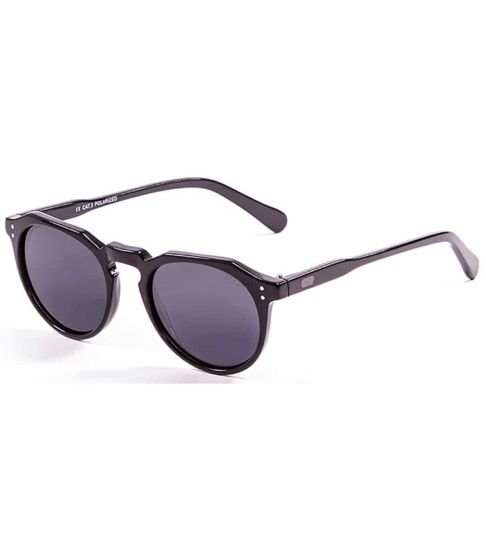 Gafas de sol polarizadas Ocean Tiburon Black Smoke de acetato negro mate con protección UV y lentes anti-arañazos.
