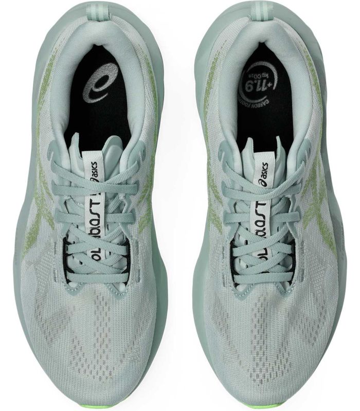 Asics Novablast 5 Cold | Rebote explosivo y protección térmica