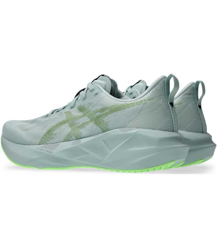 Asics Novablast 5 Cold | Rebote explosivo y protección térmica