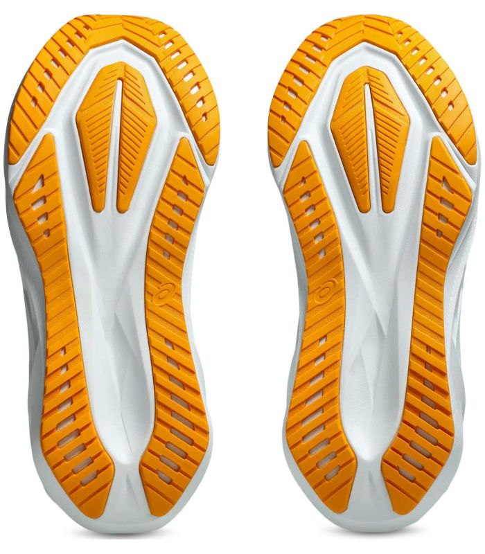 Asics Novablast 5 Arctic | Geometría Trampolín y Eco Espuma