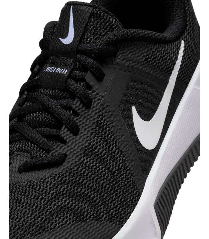Nike MC Trainer 3 | Base plana para pesas y antepié flexible