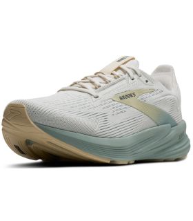 Brooks Revel 8 Beige
