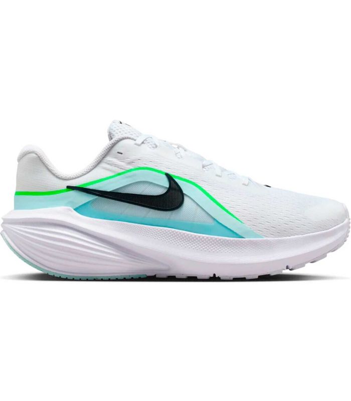 Zapatillas de running Nike Downshifter 14 blancas con malla transpirable y suela de alta tracción para entrenamiento.
