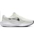 Zapatillas running Nike Revolution 8 para mujer en color beige con amortiguación ligera